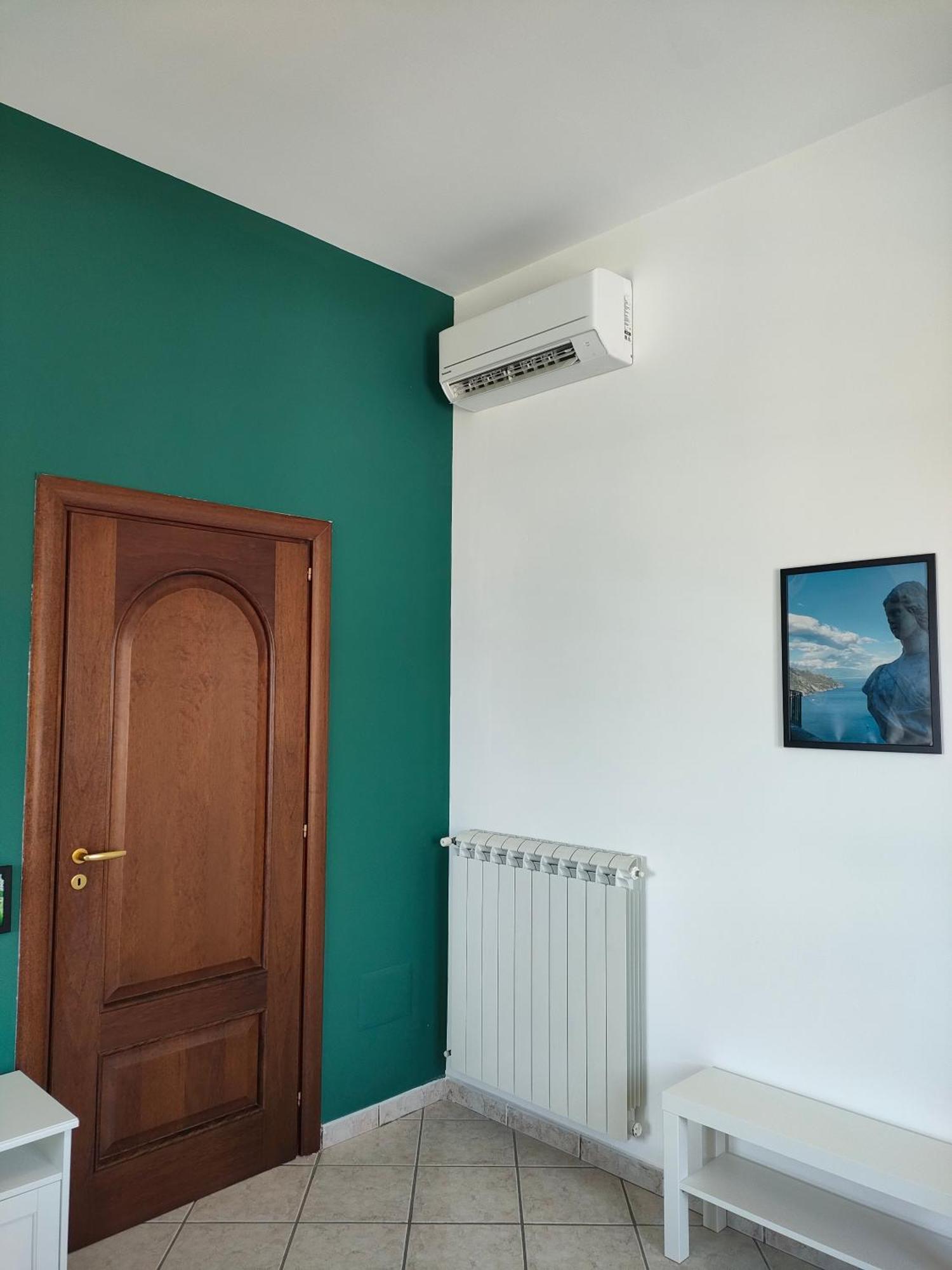 Апартаменты Lilla Housing Кастелламмаре-ди-Стабия Экстерьер фото