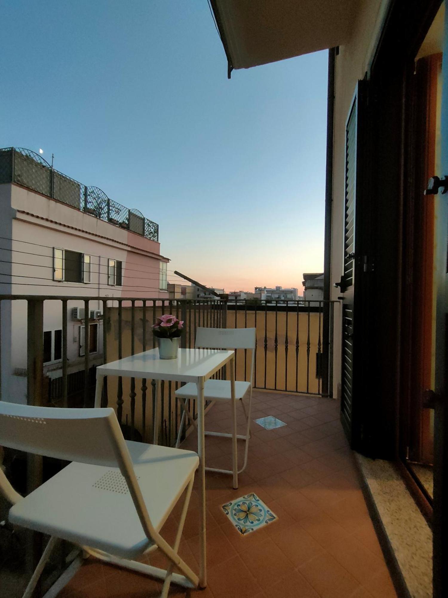 Апартаменты Lilla Housing Кастелламмаре-ди-Стабия Экстерьер фото